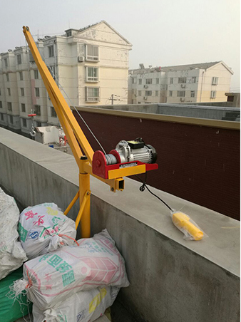 廠房樓房建設(shè)物料吊運案例